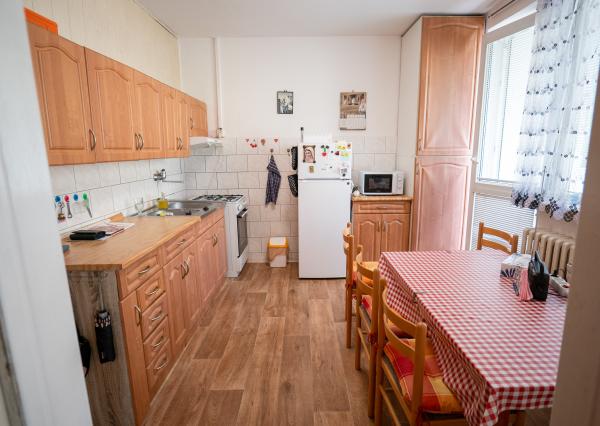 REZERVOVANÉ  - 2izb. byt s balkónom  - centrum mesta Krompachy