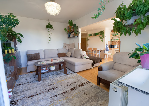 VEĽKÝ BYT  3+1 (75 m2) loggia, sídl. Mier Spišská Nová Ves