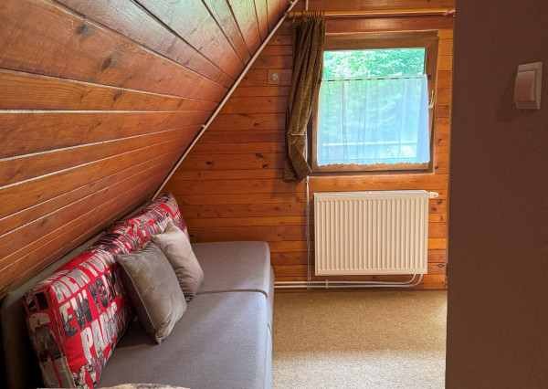 Cena dohodou ! Na predaj ponúkame chatu v Levočskej doline