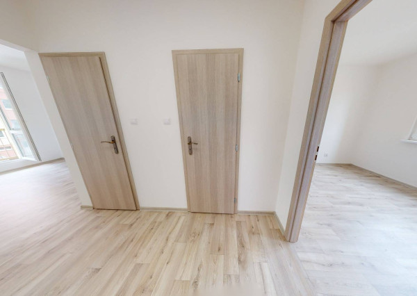 REZERVOVANÉ Byt 2+1 s loggiou (56 m2), sídl. Západ I. Sp. Nová Ves
