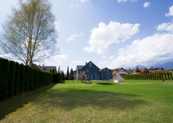 Multifunkčný chalet s veľkým pozemkom (1656 m2) Veľká Lomnica