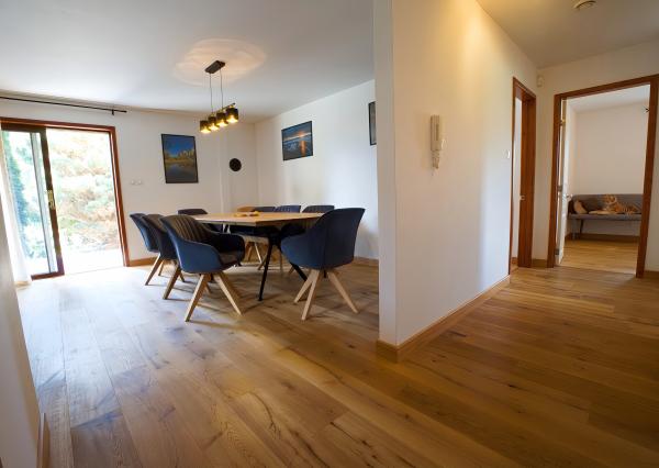 Multifunkčný chalet s veľkým pozemkom (1656 m2) Veľká Lomnica