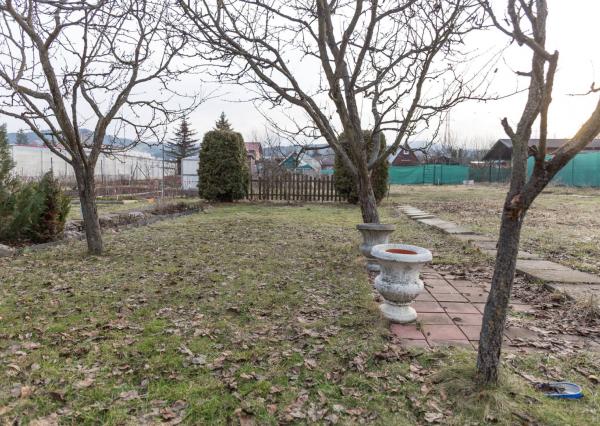 Záhrada (266 m2) s chatkou, Spišská Nová Ves