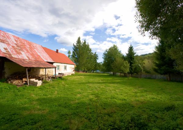 Chalupa s veľkým pozemkom (1890 m2) Torysky Lev. vrchy