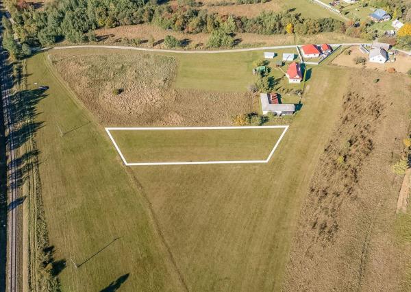 Atraktívny rekreačný pozemok (2221 m2) Tretí Hámor