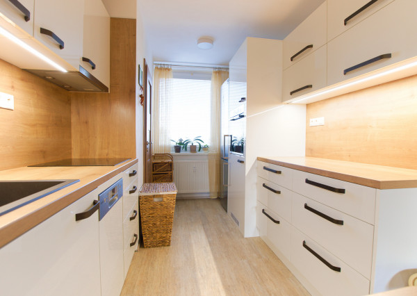 Byt 3+1 (72 m2) s loggiou, ul. Javorová sídl. Tarča SNV