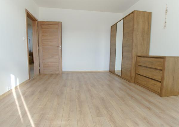 Byt 3+1 (72 m2) s loggiou, ul. Javorová sídl. Tarča SNV