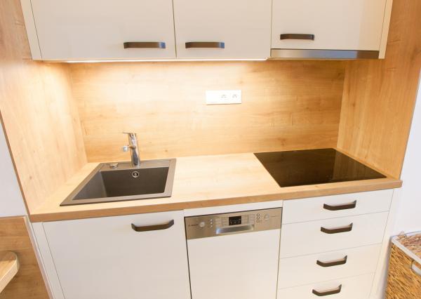 Byt 3+1 (72 m2) s loggiou, ul. Javorová sídl. Tarča SNV
