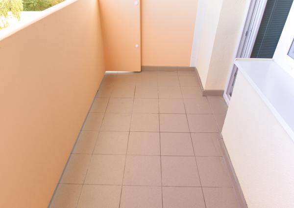 Byt 3+1 (72 m2) s loggiou, ul. Javorová sídl. Tarča SNV