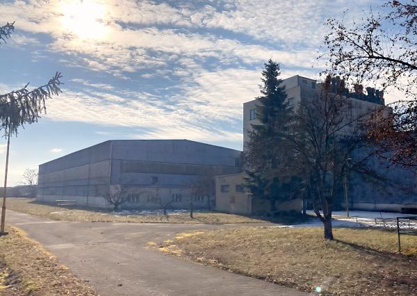 ZNÍŽENÁ CENA! Podnikateľský areál (3,3 ha) neďaleko Košíc