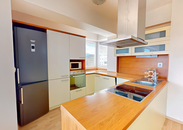 Exkluzívny byt 3+1 (98 m2) s terasou VillaNova Sp. Nová Ves