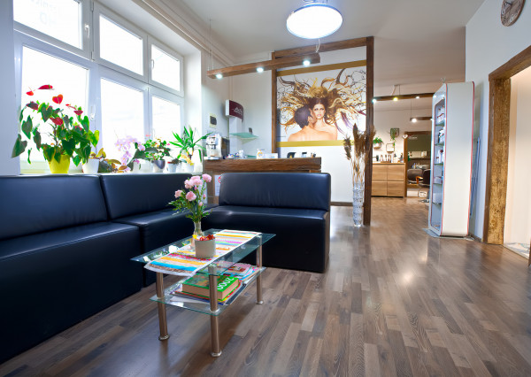 Odstúpenie zabehnutého kaderníctva a pedikúry centrum SNV