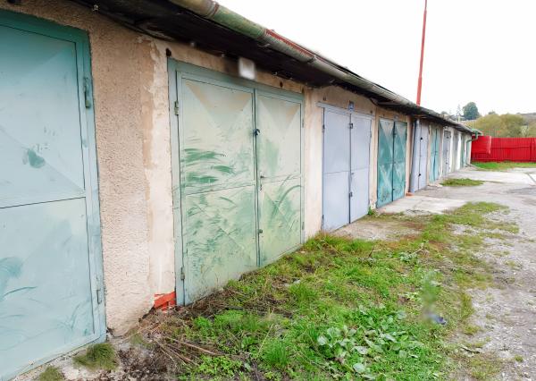 Znížená cena! Garáž (20 m2) pri Židovskom cintoríne, Sp. Nová Ves