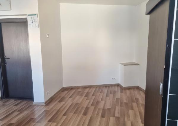 PRENÁJOM Garsónka ( 29m2) v blízkosti mesta na Fabiniho ulici v Sp. N. Vsi