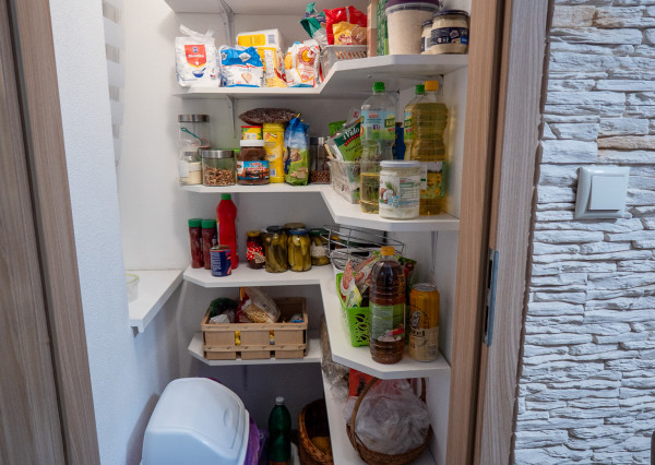 3-izbový, nadštandardne veľký byt s balkónom -  Krompachy