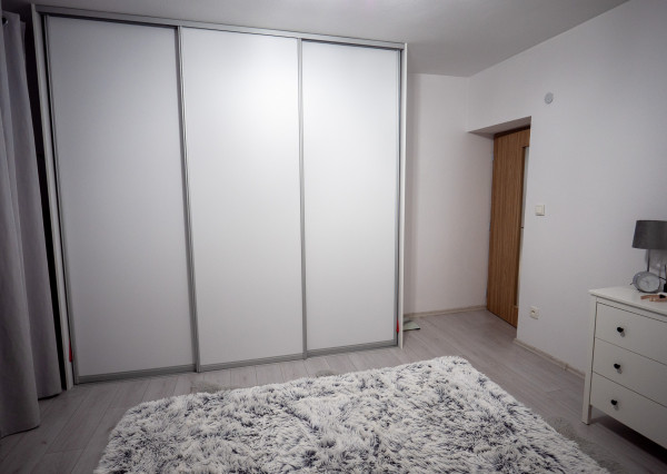 3-izbový, nadštandardne veľký byt s balkónom -  Krompachy