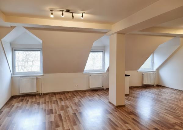 PRENÁJOM! Byt VEĽKÝ MEZONET (86 m2) Fabiniho ulica SNV