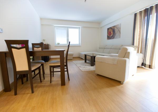 Byt 4+1 (93 m2) s balkónom, Námestie Iglovia, Sp. Nová Ves