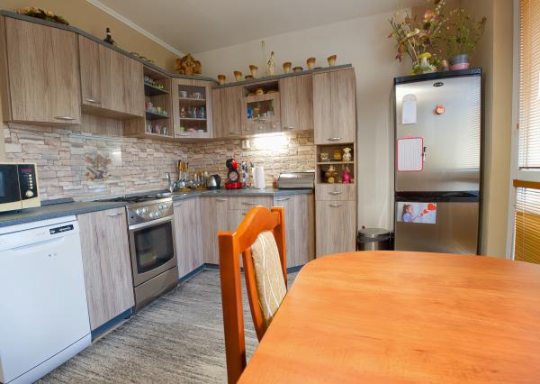 Byt 2+1 (59 m2) s balkónom na sídl. Mier v Sp. Novej Vsi