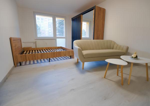 PRENÁJOM! Byt 1+1 (44 m2) s dvomi loggiami, sídl. Tarča v Sp. N. Vsi