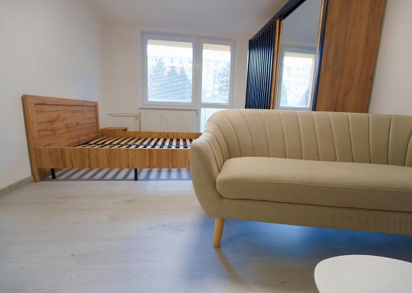 PRENÁJOM! Byt 1+1 (44 m2) s dvomi loggiami, sídl. Tarča v Sp. N. Vsi