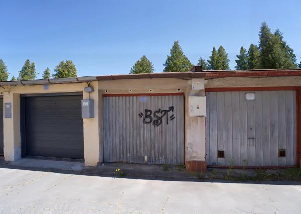 Garáž (17 m2) s pivnicou, ul. Levočská Spišská Nová Ves