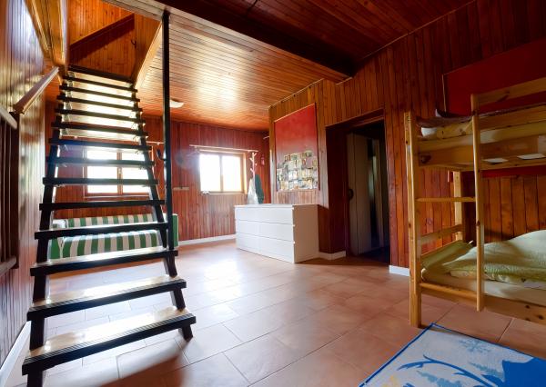 Rodinný dom - chalupa pod Bukovcom (2 869 m2), Švedlár