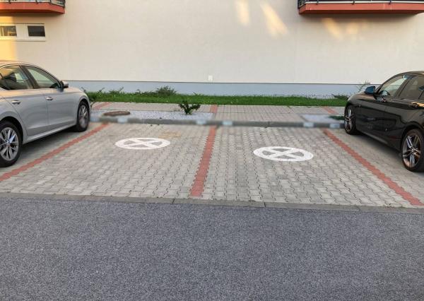 Parkovacie státie, Nám. Iglovia Sp. Nová Ves