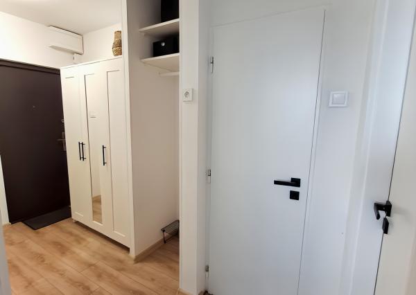 PRENÁJOM! Byt 3+1 (77 m2) 2 balkóny,  Levočská SNV