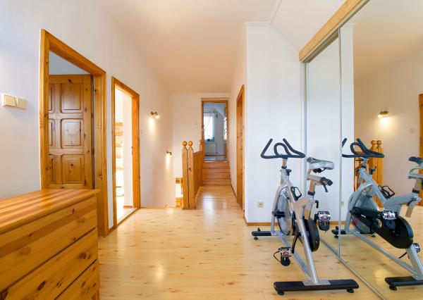 Rodinný dom s krásnou záhradou (922 m2) Markušovce pri SNV