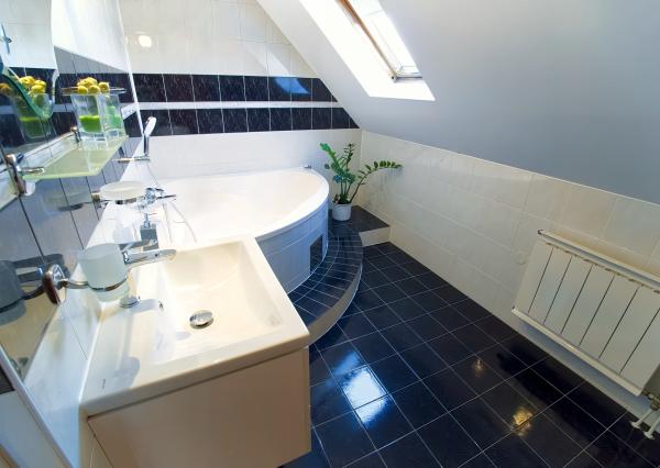 Rodinný dom s krásnou záhradou (922 m2) Markušovce pri SNV