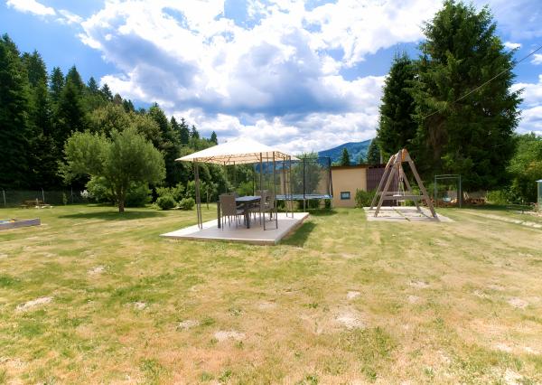 Rodinný dom - chalupa pod Bukovcom (2 869 m2), Švedlár