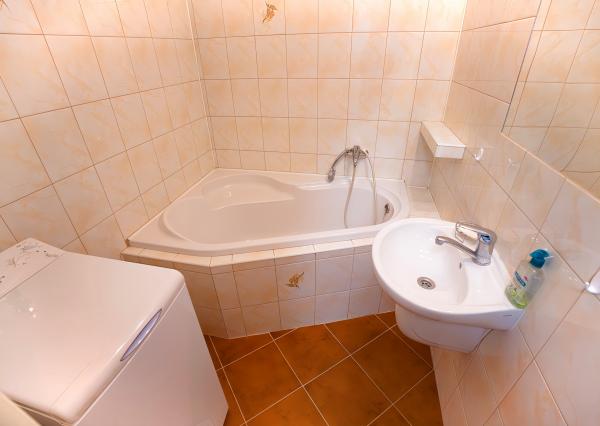 PRENÁJOM! Byt 2+1 (62 m2) s balkónom v centre, Levočská ul., Sp. N. Ves