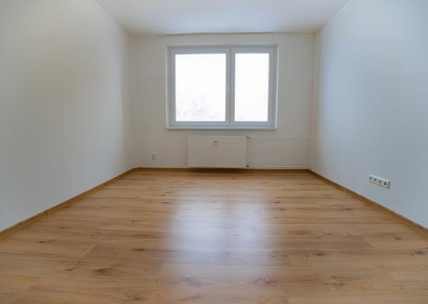 PRENÁJOM! Byt 2+1 (62 m2) s balkónom v centre, Levočská ul., Sp. N. Ves