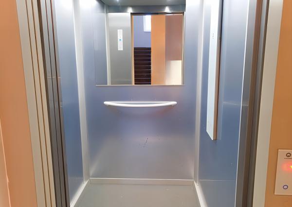 Byt 3+1 (93 m2) s loggiou Nám. Iglovia, Spišská Nová Ves