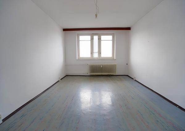 Slnečný byt 2+1 s loggiou v centre, Banícka ul., Sp. N. Ves