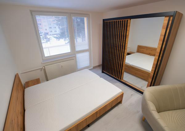 PRENÁJOM! Byt 1+1 (44 m2) s dvomi loggiami, sídl. Tarča v Sp. N. Vsi