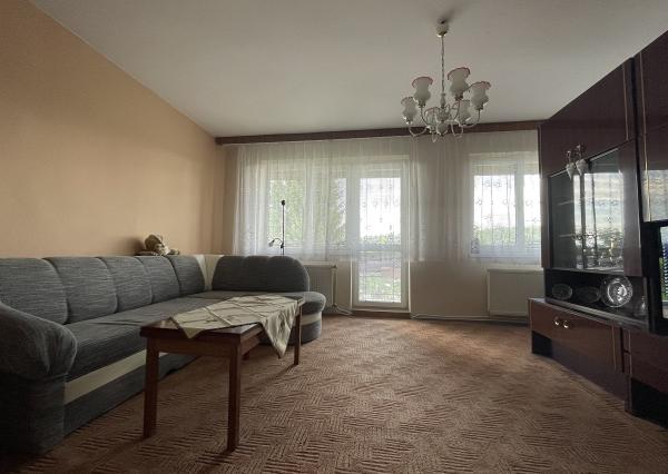 Tehlový byt 3+1 (124,5m) so záhradou a garážou, Markušovce