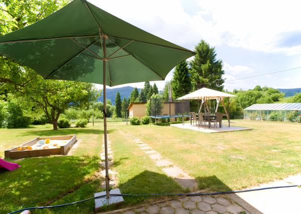 Rodinný dom - chalupa pod Bukovcom (2 869 m2), Švedlár