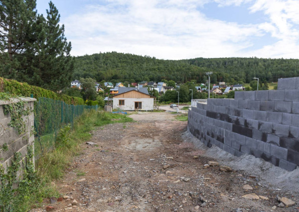 TOP PONUKA! Stavebný pozemok (609 m2) Ferčekovce SNV