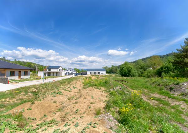 TOP PONUKA! Stavebný pozemok (1399 m2) Spišská Nová Ves