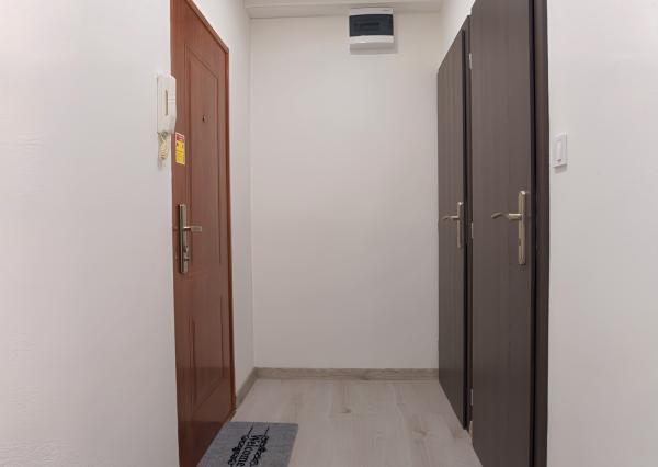 PRENÁJOM! Byt 1+1 (44 m2) s dvomi loggiami, sídl. Tarča v Sp. N. Vsi