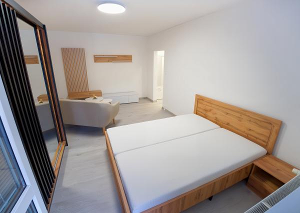 PRENÁJOM! Byt 1+1 (44 m2) s dvomi loggiami, sídl. Tarča v Sp. N. Vsi