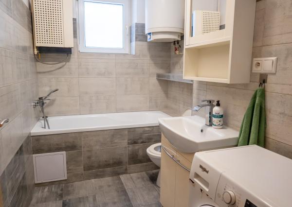 Štartovací dvojizbový byt či investícia?  Krompachy