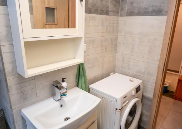 Štartovací dvojizbový byt či investícia?  Krompachy