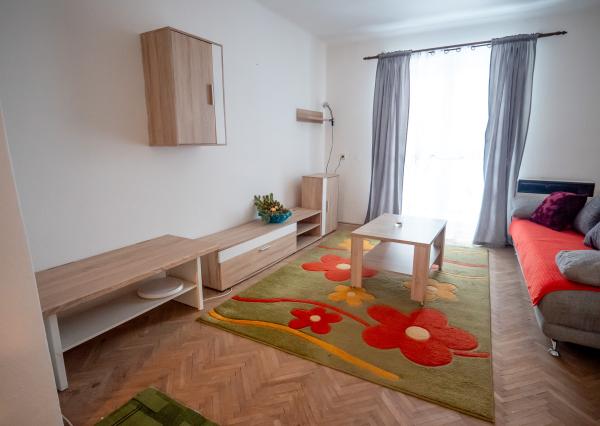 Štartovací dvojizbový byt či investícia?  Krompachy