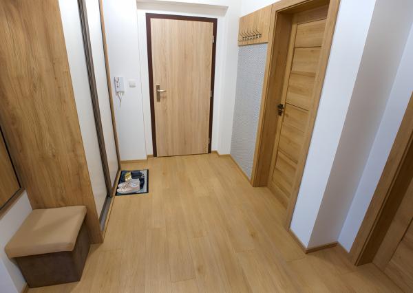 Byt 4+1 (93 m2) s balkónom, Námestie Iglovia, Sp. Nová Ves