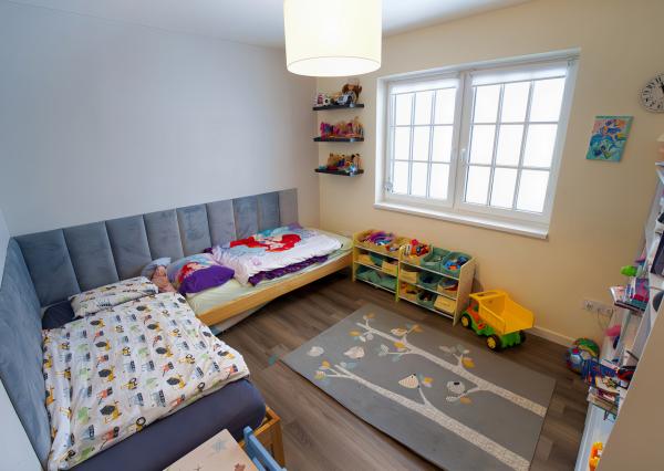 Vidiecky moderný bungalov novostavba (790 m2) Jánovce, časť Čenčice