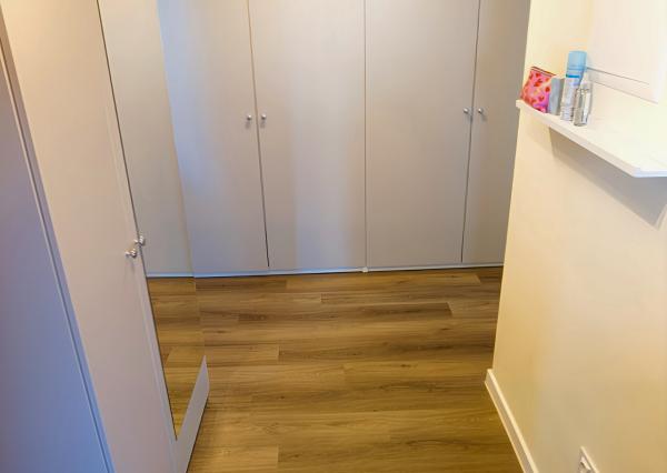 Vidiecky moderný bungalov novostavba (790 m2) Jánovce, časť Čenčice