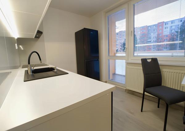 PRENÁJOM! Byt 1+1 (44 m2) s dvomi loggiami, sídl. Tarča v Sp. N. Vsi